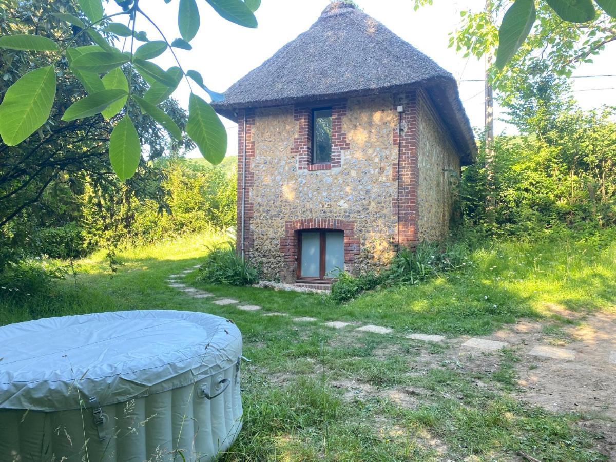 Le Domaine Caribou Bed & Breakfast Sainte-Opportune-la-Mare ภายนอก รูปภาพ